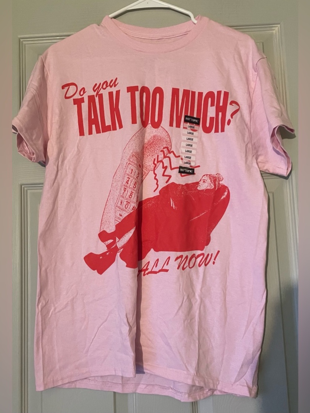 Hot Topic Graphic tee